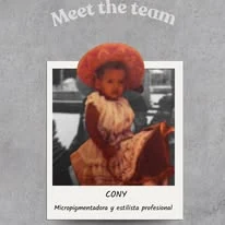 Cony en su foto de infancia, tarjeta de Meet the team
